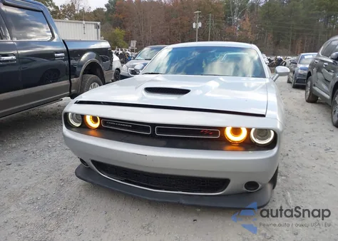 2023 Dodge Challenger R/T z USA, uszkodzony, nr VIN 2C3CDZBT1PH570466